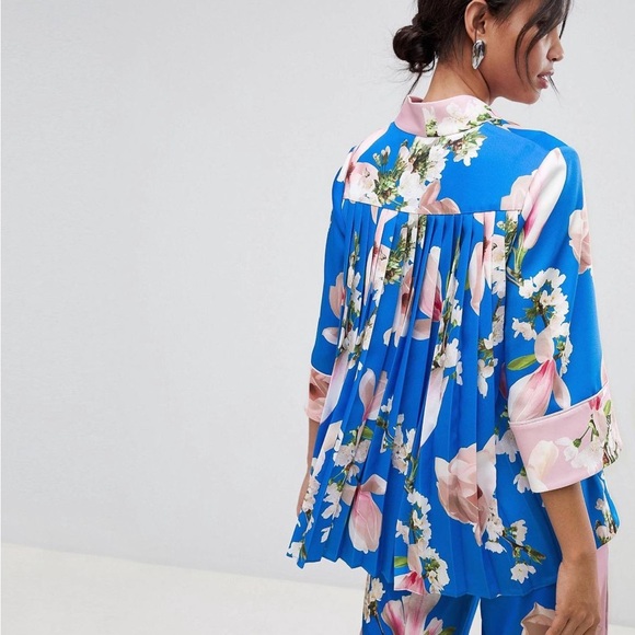 Ted Baker Floral Harmony Kimono Jacket - Picture 3 of 9